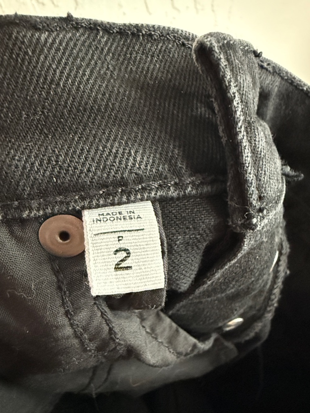 LOFT Black High-Rise Straight Ankle Button-Fly Jeans - 2P - Picture 4 of 4